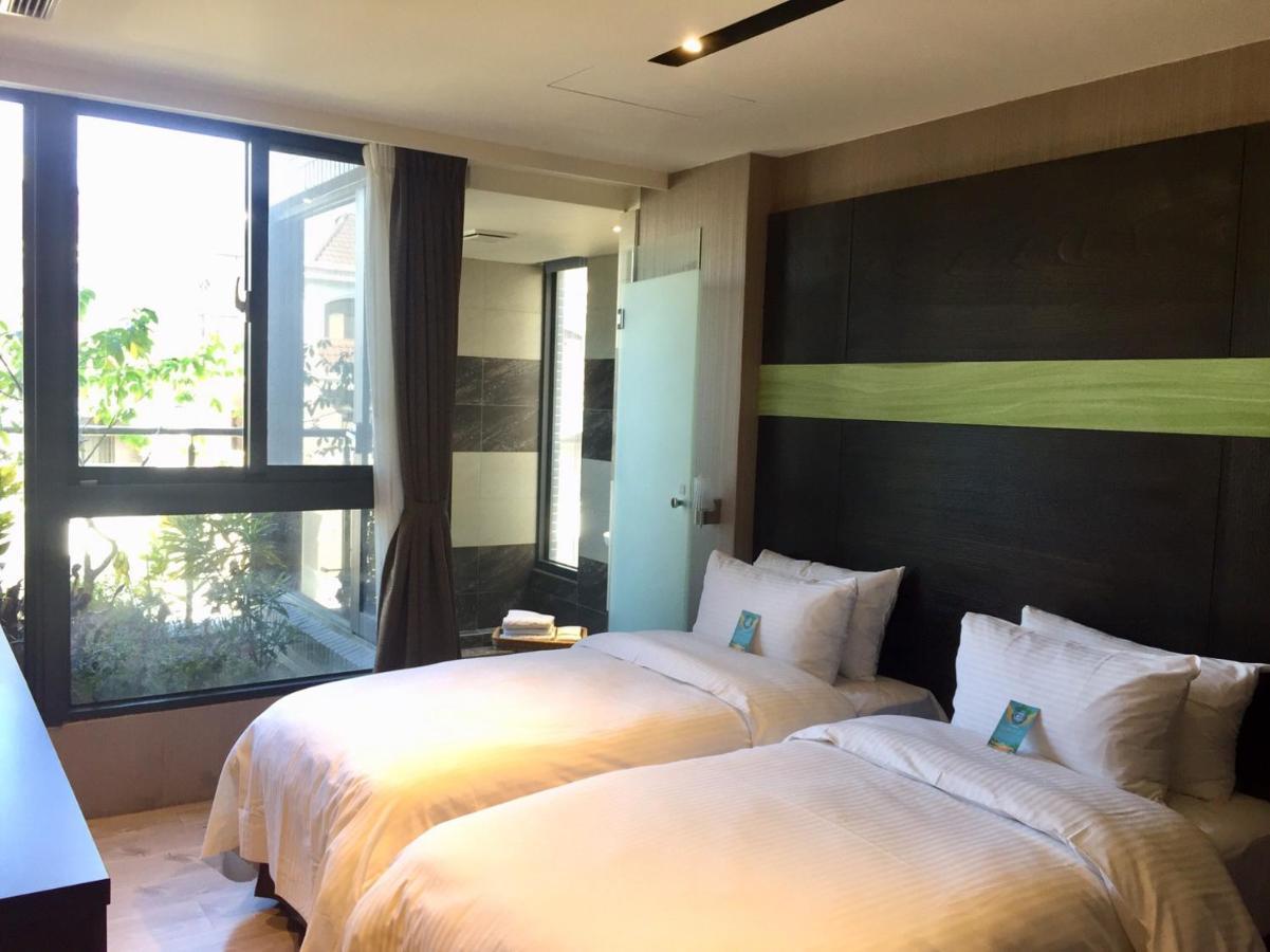 Fengjia Hotel Bell Taichung Buitenkant foto