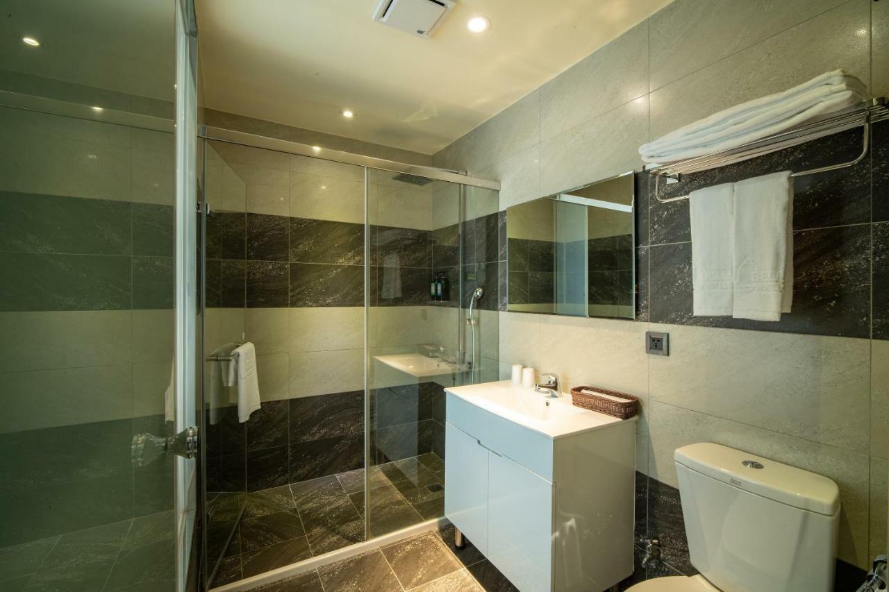 Fengjia Hotel Bell Taichung Buitenkant foto